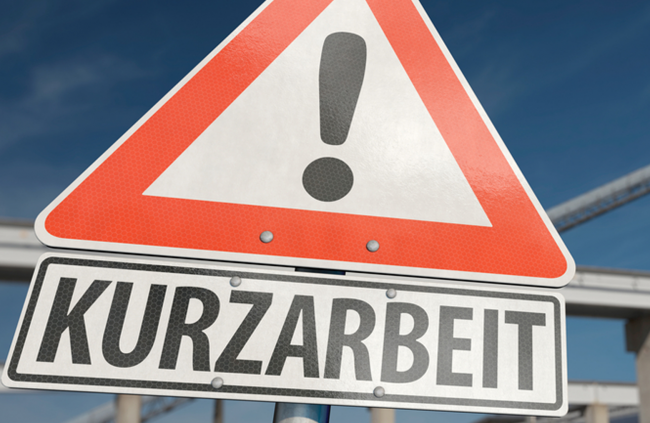 Die Große Koalition will die Bezugsdauer für Kurzarbeitergeld verlängern.