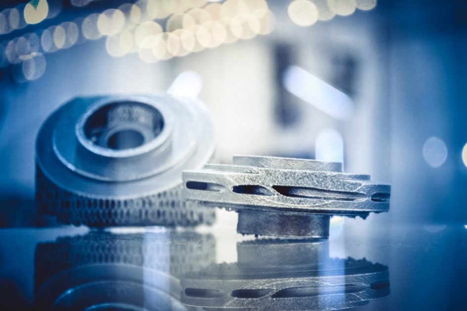 Mit dem DMLS-Verfahren hergestelltes Metall-Bauteil