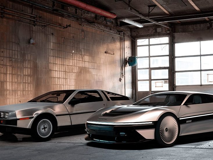 DeLorean 1981 vs. 2021
