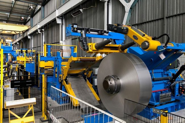 Längsteilanlage bei Thyssenkrupp Materials Processing