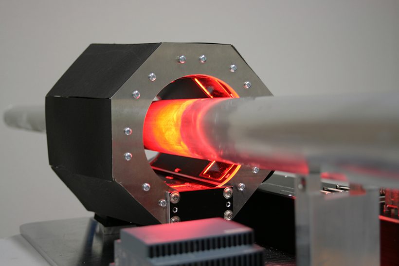 Tichawa Vision: Neuer RingCIS prüft Außenseite von Rohren, Profilen und Tuben auf Mängel