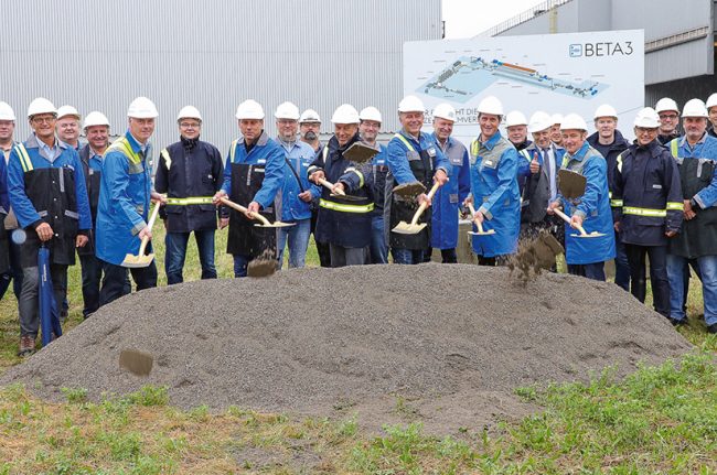 Voestalpine beim Spatenstich für Beta 3 – das Material kommt u.a. von Andritz