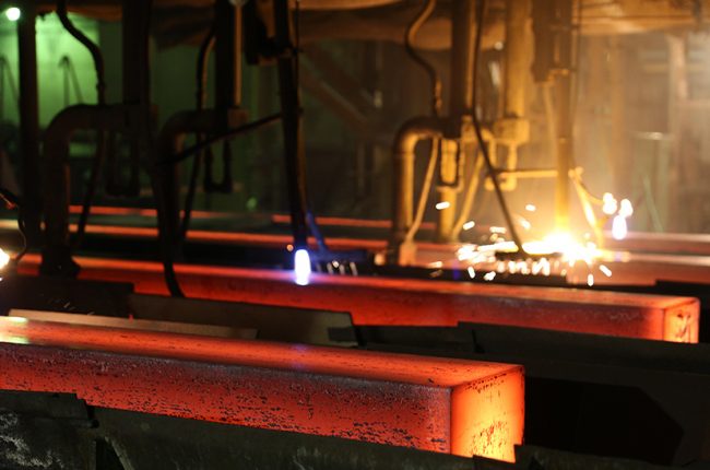 EVRAZ ZSMK bestellt integriertes Qualitätssteuerungssystem für das Stahl- und Walzwerk in Nowokusnezk, Russland
