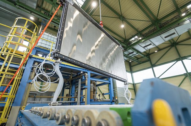 thyssenkrupp_Electrolysis assembly thyssenkrupp Uhde Chlorine Engineers hat einen Auftrag von Shell erhalten