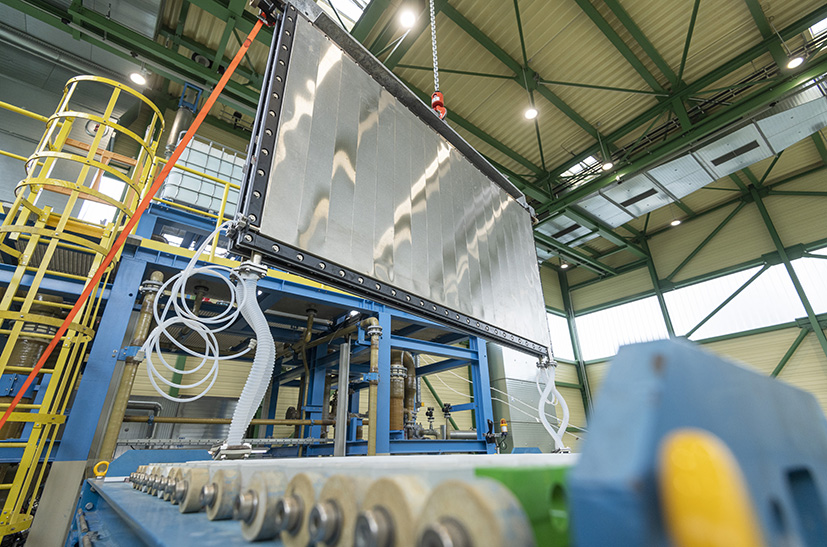 thyssenkrupp_Electrolysis assembly thyssenkrupp Uhde Chlorine Engineers hat einen Auftrag von Shell erhalten