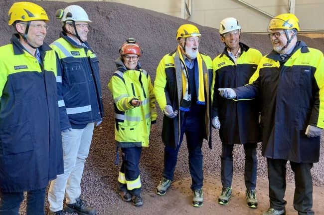 Jan Moström, LKAB, Martin Lindqvist, SSAB, Åsa Bäcklin, HYBRIT, Frans Timmermans, EU-kommissionen, Andreas Regnell, Vattenfall och näringsminister Karl-Petter Thorwaldsson.