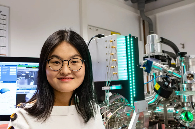 Huan Zhao (hier im Labor) hat den Masing-Gedächtnispreis erhalten