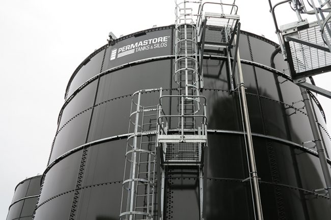 Photo_Permastore_Tank_web Für die Einführung von Zeremis Carbon Lite im Bausektor konnte Tata Steel mit Permastore einen technischen Marktführer im Bereich der modularen, verschraubten Containment- und Lagerungssysteme als Launch-Partner gewinnen.