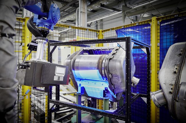 Outokumpu-Purem-Eberspächer Das Bild zeigt eine technische Anlage von Purem by Eberspächer. Bald soll dort klimafreundlicher Edelstahl von Outokumpu zum Einsatz kommen.