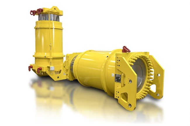 Das Bild zeigt einen gelben 16 Tonnen-Zylinder von Hainzl für einen Pfannendrehturm