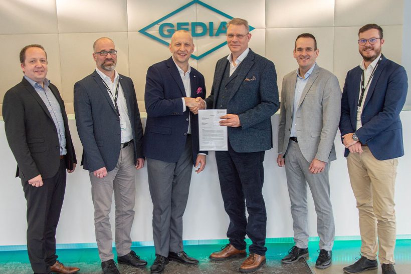 Vertreter von Gedia und Salzgitter