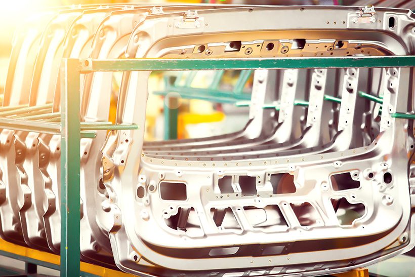 Digitale Simulation von Tailor Welded Blanks in der Automobilproduktion (Symbolbild)