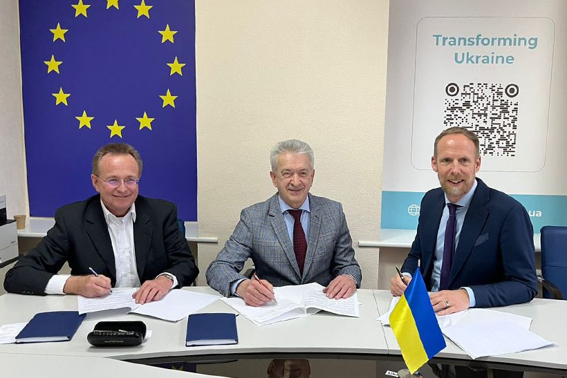 Vertreter von ArcelorMittal und Ukraine Invest