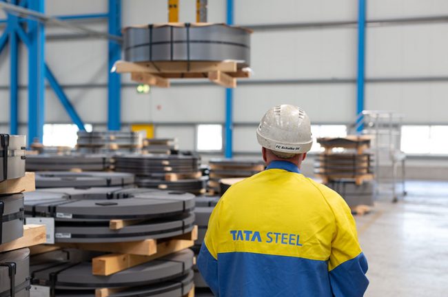 Mitarbeiter von Tata Steel im Service-Center Gelsenkirchen