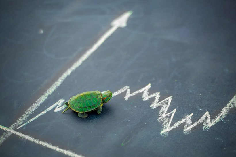 Die deutsche Rohstahlproduktion befindet sich in einer leichten Aufwärtsbewegung. Der Geschäftsführer und Chefvolkswirt der Wirtschaftsvereinigung Stahl sieht aber keinen Grund zur Entwarnung.