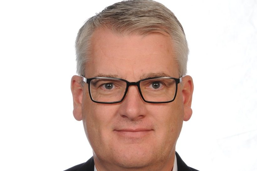 Auf dem Bild ist Rainer Böse zu sehen, der an den ArcelorMittal-Standorten in Bremen und Eisenhüttenstadt die Funktion als Geschäftsführer übernimmt.