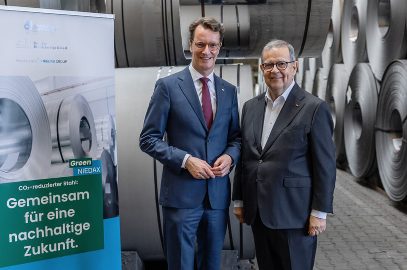 Niedax_Group_BSH_Besuch_Ministerpraesident_Wuest_web Hendrik Wüst (Ministerpräsident des Landes Nordrhein-Westfalen) und Bruno Reufels (CEO, Niedax Group)