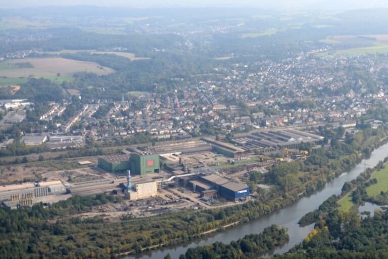 Luftaufnahme_ Bous_GMH Gruppe_2025_web Stahlwerk Bous aus der Luft